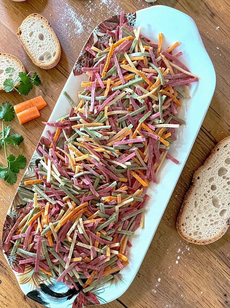 Sebzeli Erişte 1 Kg